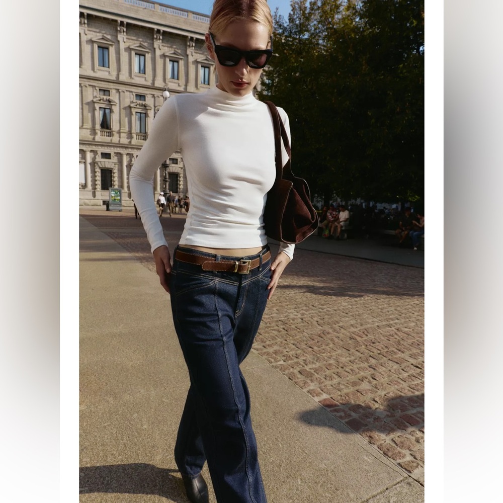 NWT White Mock Neck Top - Picture 4 of 4